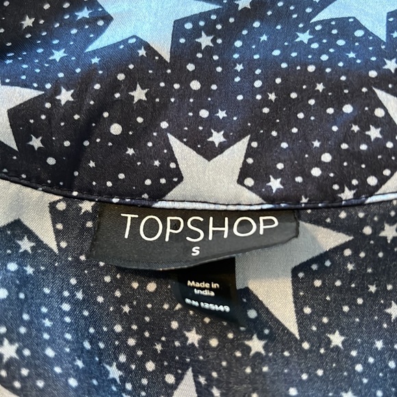 TOPSHOP Satin Blue Shorty Robe - Picture 10 of 10